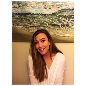 Meet your Posher, Caitlyn